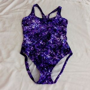 Speedo like new one piece size 10.  Final price.